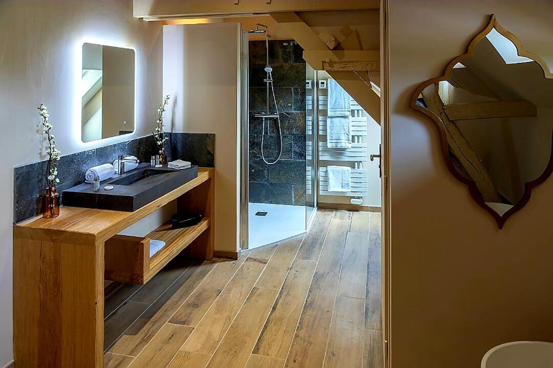 Domaine De La Limetiere Hotell Neuvy-le-Roi Exteriör bild